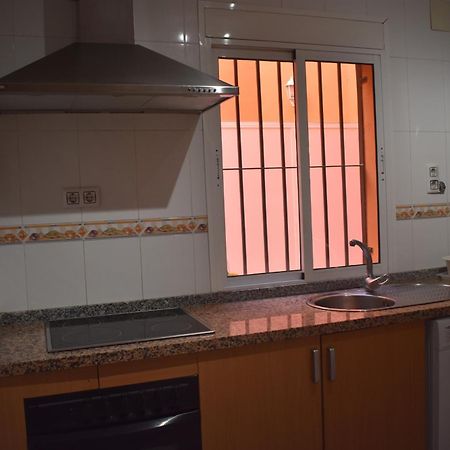 Apartamentos Alamare เซบีญา ภายนอก รูปภาพ